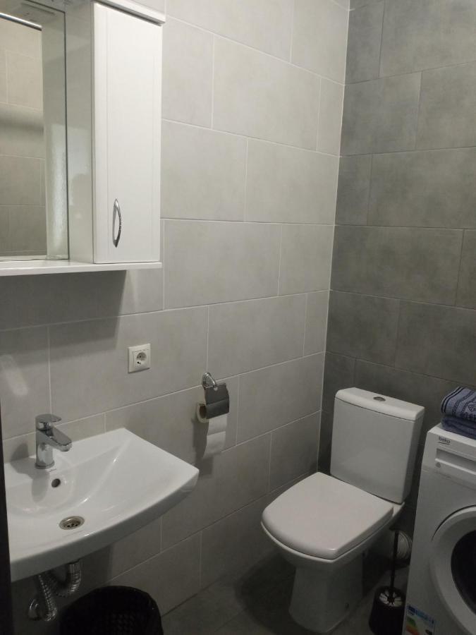 Апартаменты Weekend Inn Oujhorod Extérieur photo