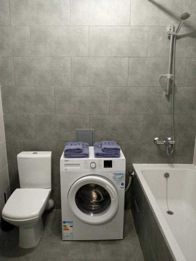 Апартаменты Weekend Inn Oujhorod Extérieur photo