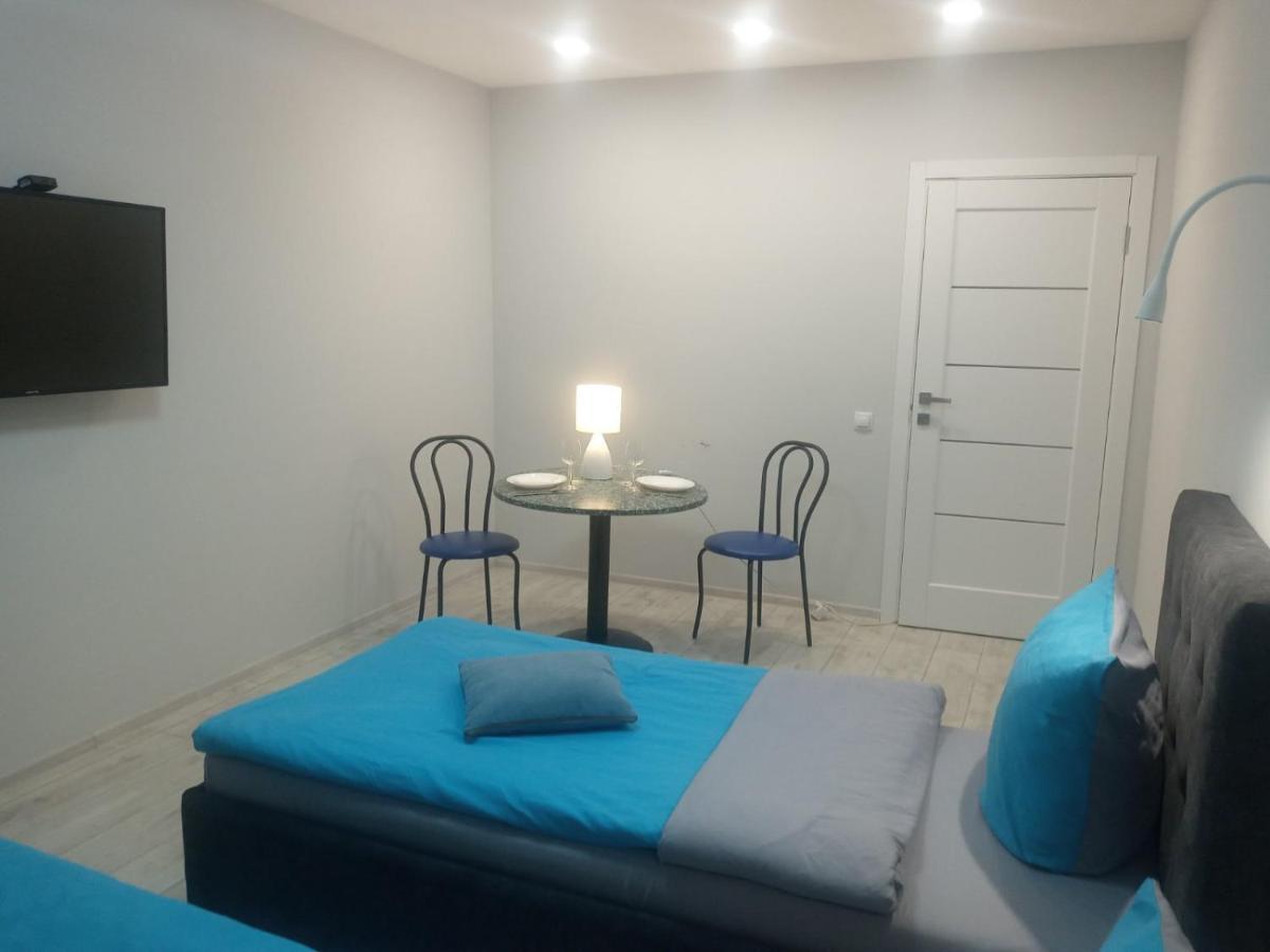 Апартаменты Weekend Inn Oujhorod Extérieur photo